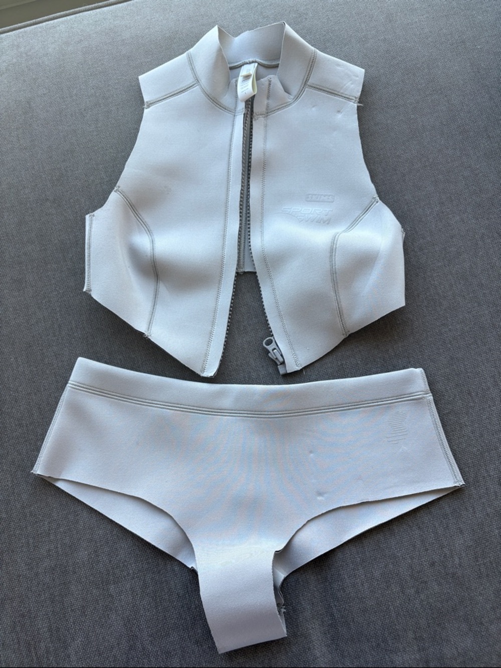 Skims Zip Front Crop Top & High-Rise Brief Set - Light Gray